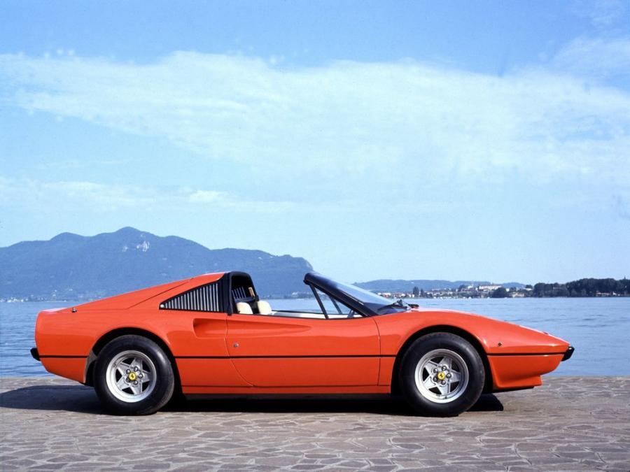  Ferrari 308 GTS 1977 года  (фото 8 из 18)